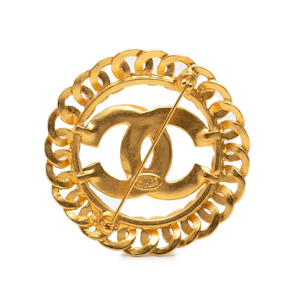 CHANEL Vintage Gold Logo Brooch - Picture 2 of 3